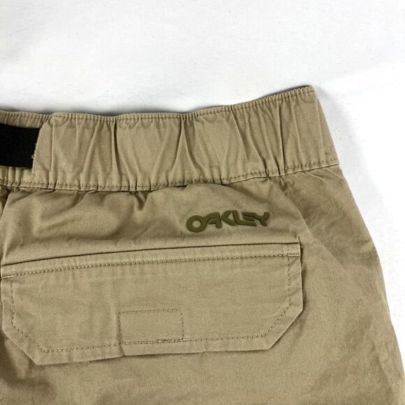 Mens Oakley Belted Casual Khaki Shorts Regular Fit Sz XL Polyester Blend - Picture 6 of 9